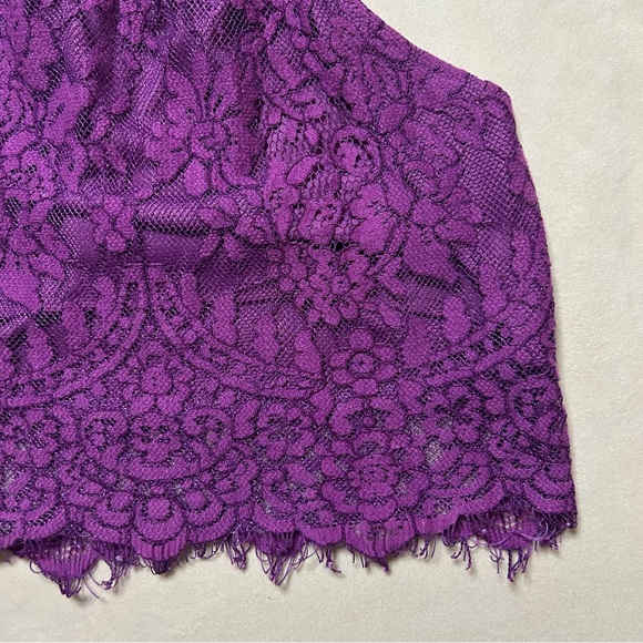 Halter top - Picture 3 of 7